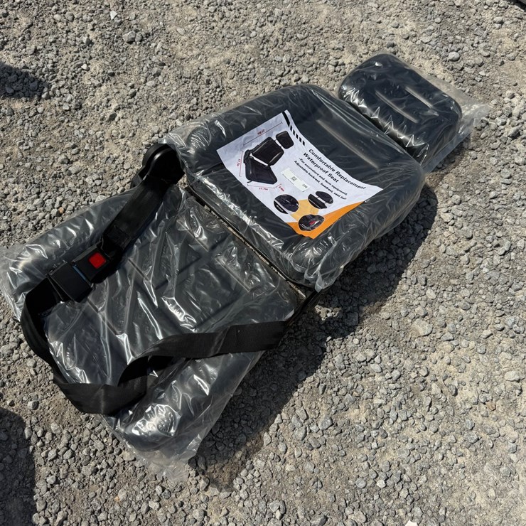 #593 • NEW WATERPROOF SEAT