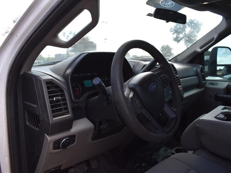 2018-ford-f250-image-11