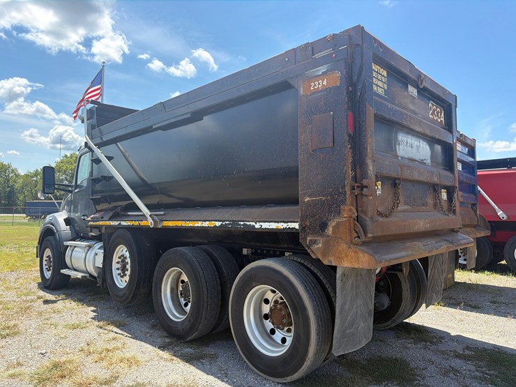 2015-kenworth-t880-image-7