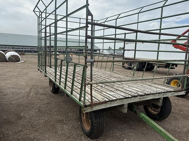 deere-tires-image-3