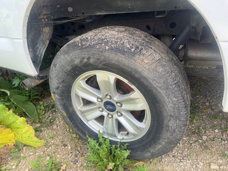 2019-ford-f150-xlt-image-62