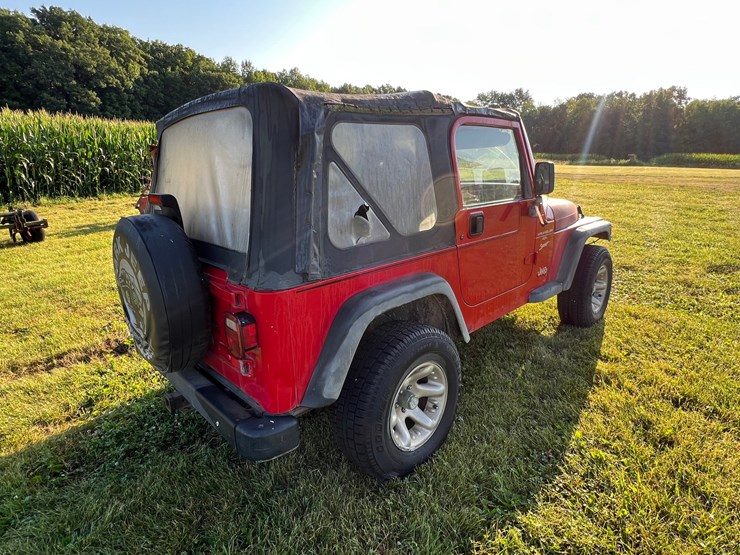1999-jeep-wrangler-image-4