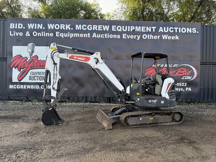 2020-bobcat-e42-image-1