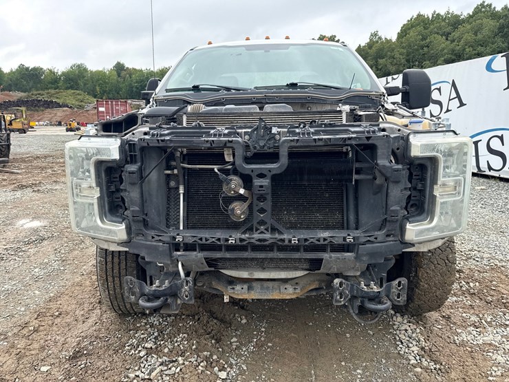 2017-ford-f250-image-8