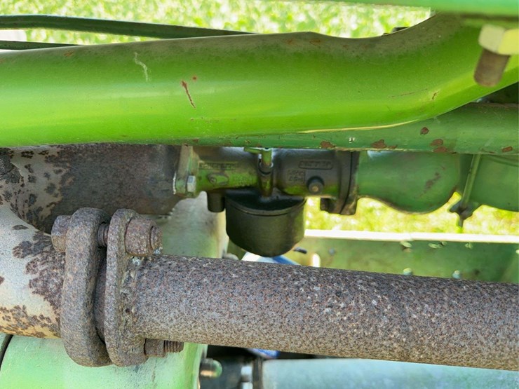 john-deere-b-image-25