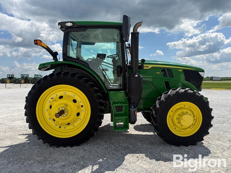 2025-john-deere-6r-155-image-4