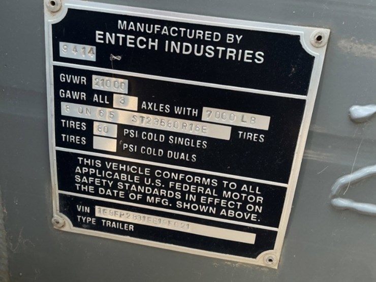 2015-john-deere-4045t-image-24