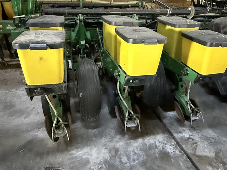 john-deere-1770-image-13