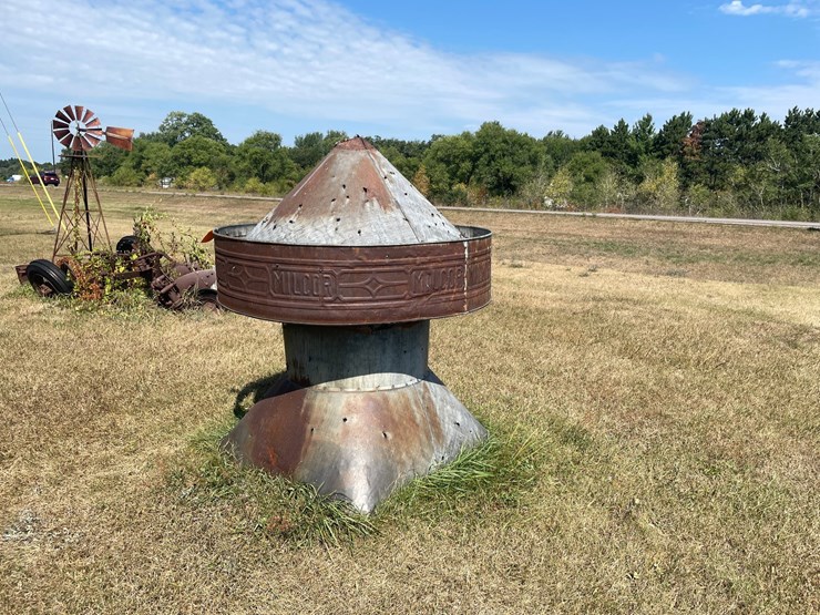 #6237-•-milcor-barn-cupola-image-1