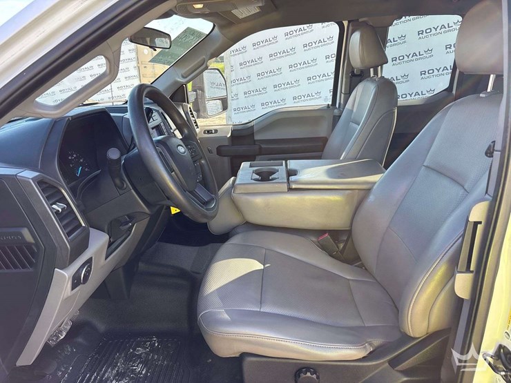 2020-ford-f250-image-10