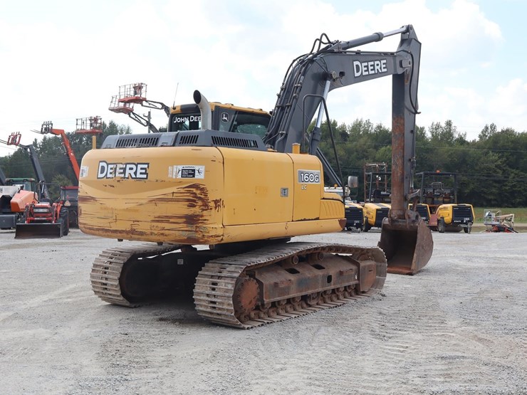 2014-deere-160g-lc-image-4