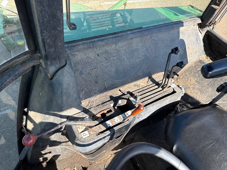 john-deere-4630-image-22
