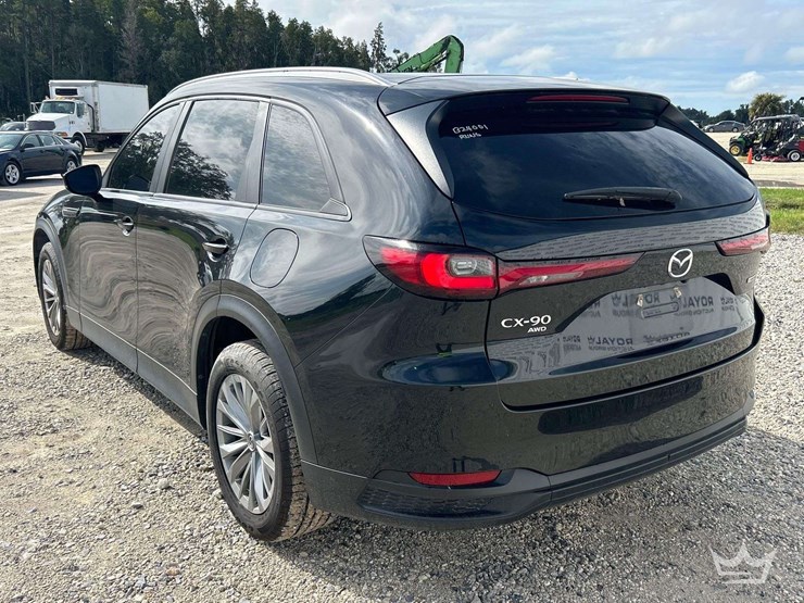 2024-mazda-cx90-image-4