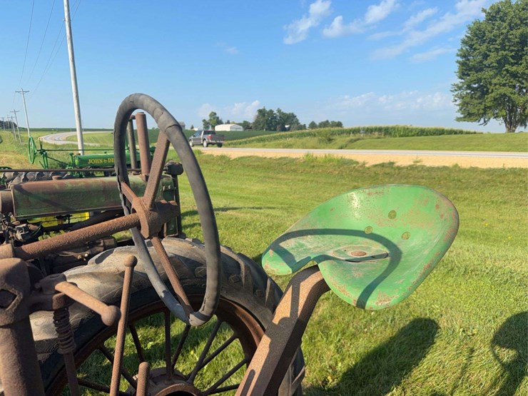 john-deere-b-image-31