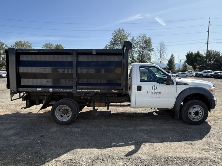 2011-ford-f450-image-3