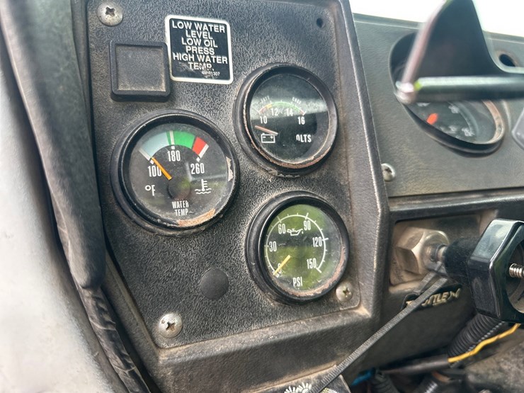 #61467-•-1991-mack-rd360s-day-cab-truck-tractor-image-34