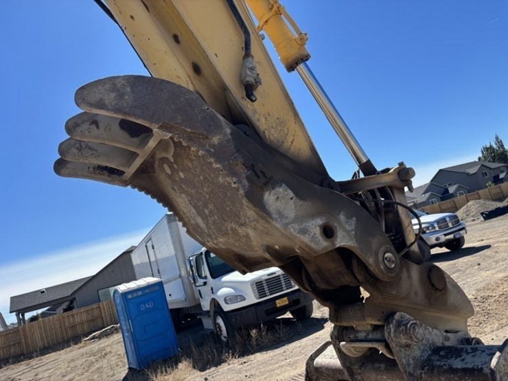 2013-komatsu-pc228us-lc-8-image-23