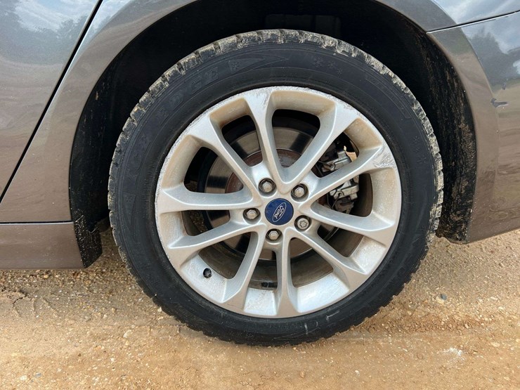 2019-ford-fusion-se-ecoboost-(139,836-miles)-image-13