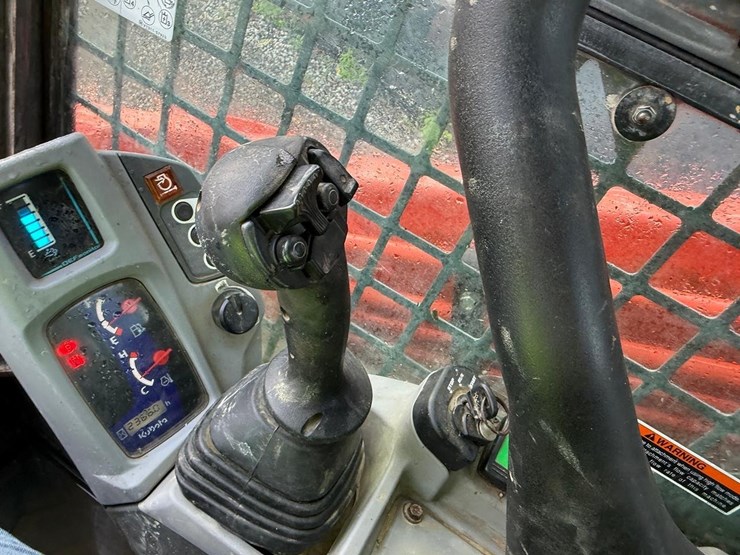 kubota-svl95-2-image-22