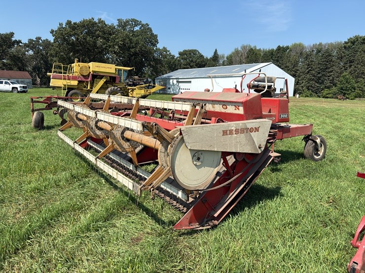 hesston-300-image-2
