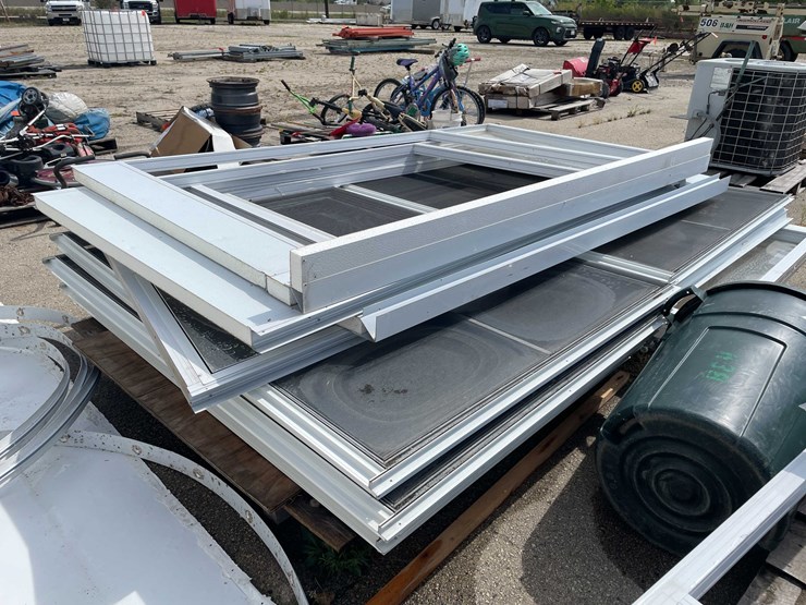 #10550-•-(3)-pallets-of-windows-and-accessories-image-9