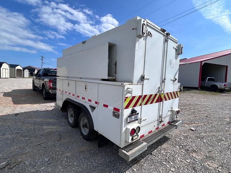 #212-•-2014-saub-pull-behind-service-trailer-image-5
