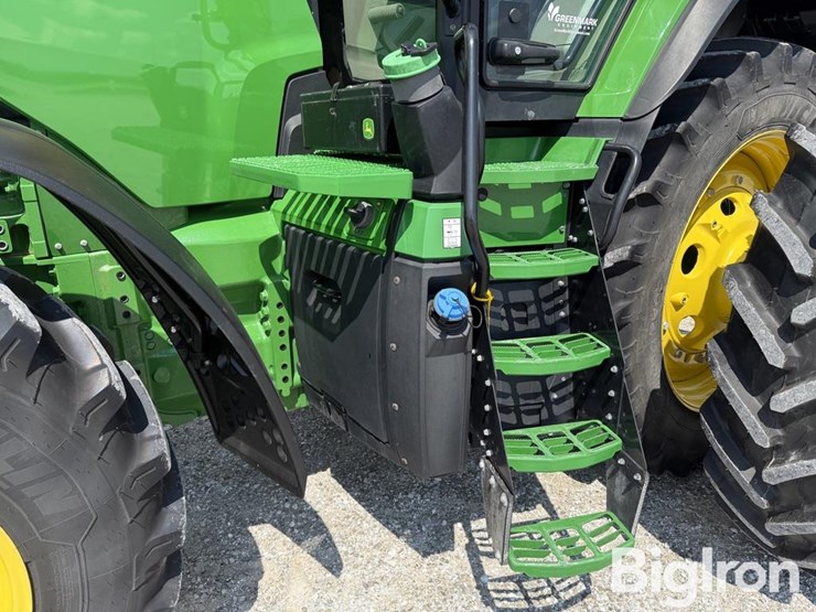 2024-john-deere-8r-250-image-14