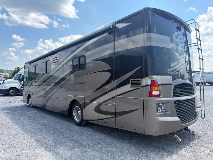 #206-•-2008-coachman-383fws-cross-country-motorhome-image-4