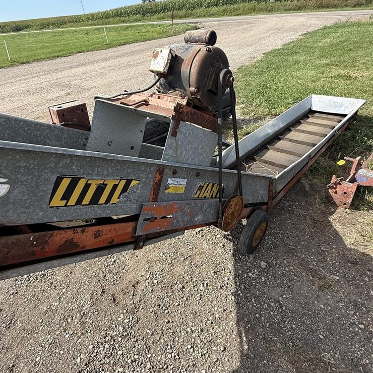 #136 • Little Giant Conveyer