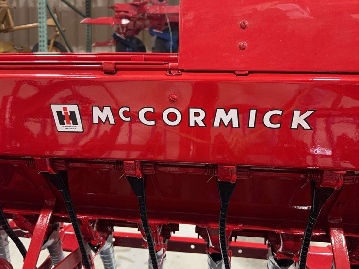mccormick-8-image-58