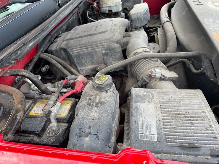 2010-gmc-2500-image-53