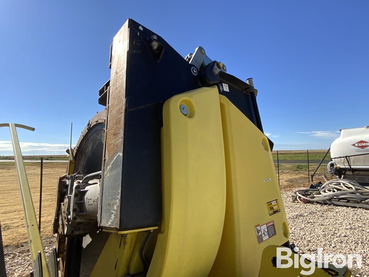 2022-john-deere-772-image-12