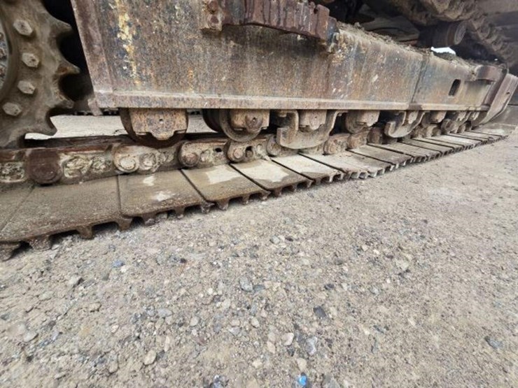 2016-hitachi-zx350-lc-image-33
