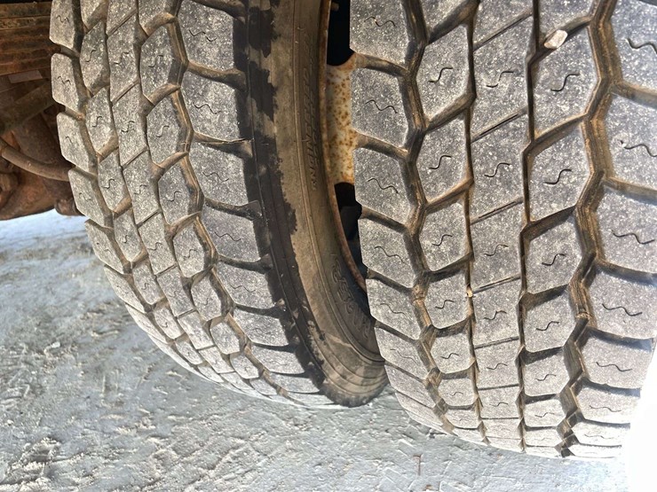 2006-ford-f450-image-21