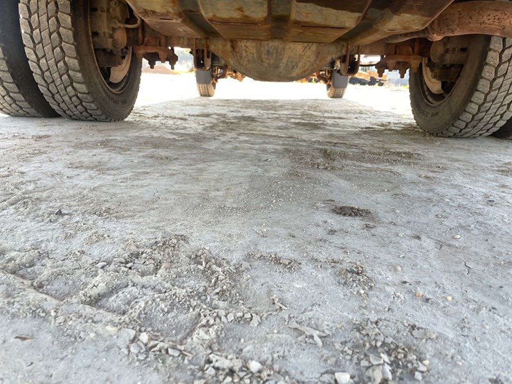 2006-ford-f450-image-24