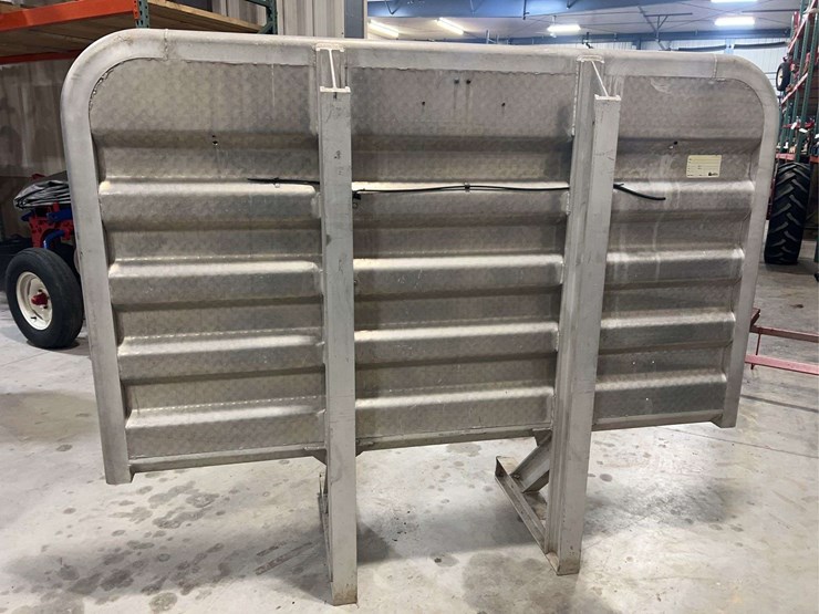 aluminum-semi-headache-rack-image-2