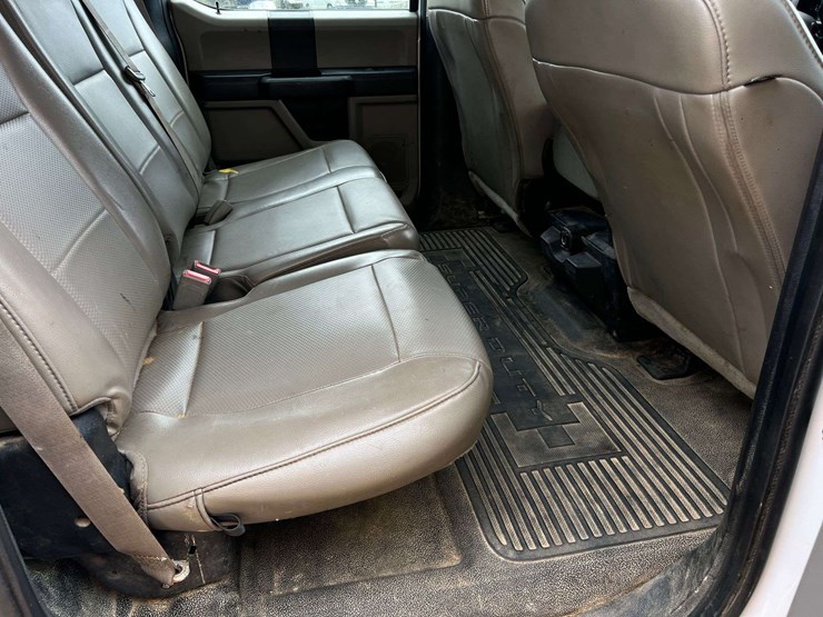 2019-ford-f450-image-37