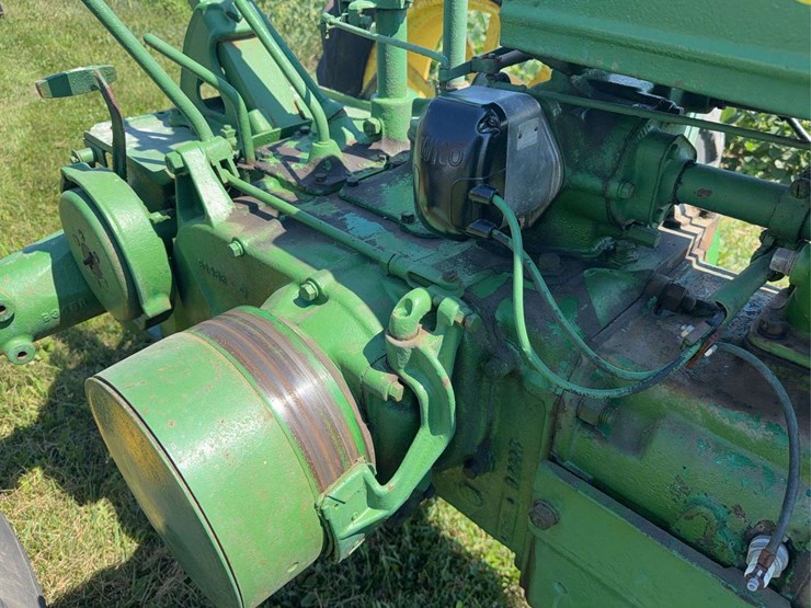 john-deere-b-image-27