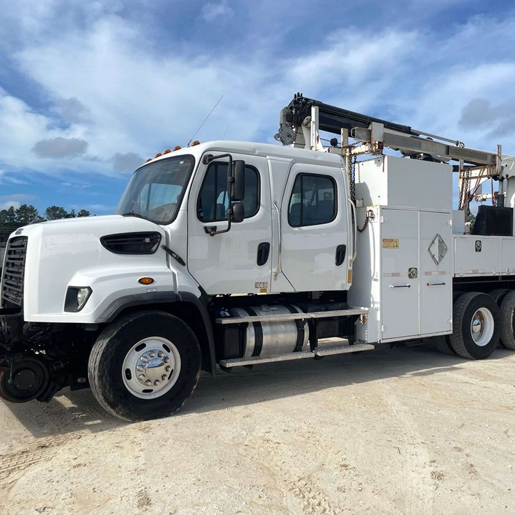 2014 FREIGHTLINER 108SD
