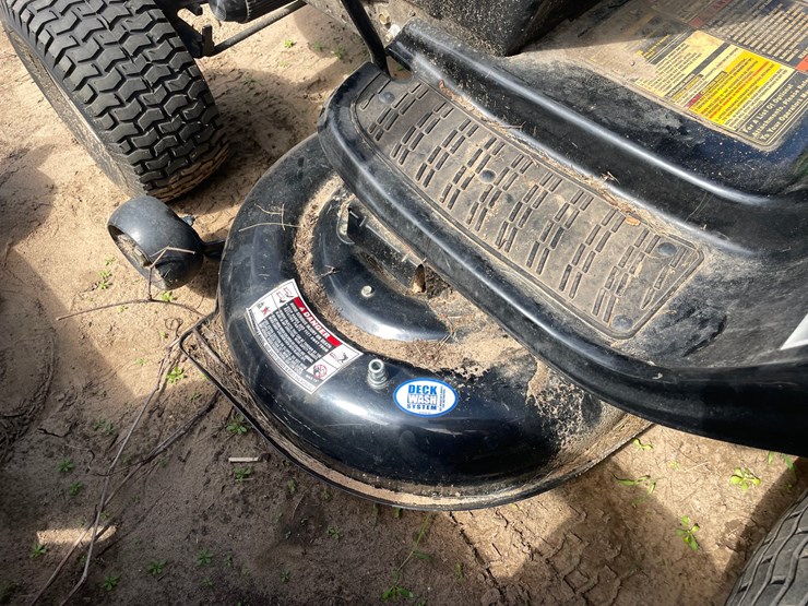 #1623-•-mtd-gold-hydrostatic-mower-image-12