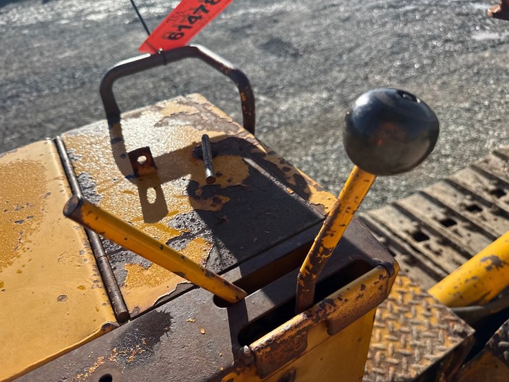 #61478-•-allis-chalmers-652-dozer-image-39