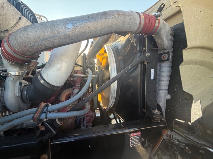 #266-•-2007-mack-ctp713-tri-axle-dump-truck-image-33
