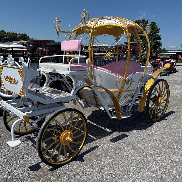 #196 • HORSELESS ELECTRIC CARRIAGE
