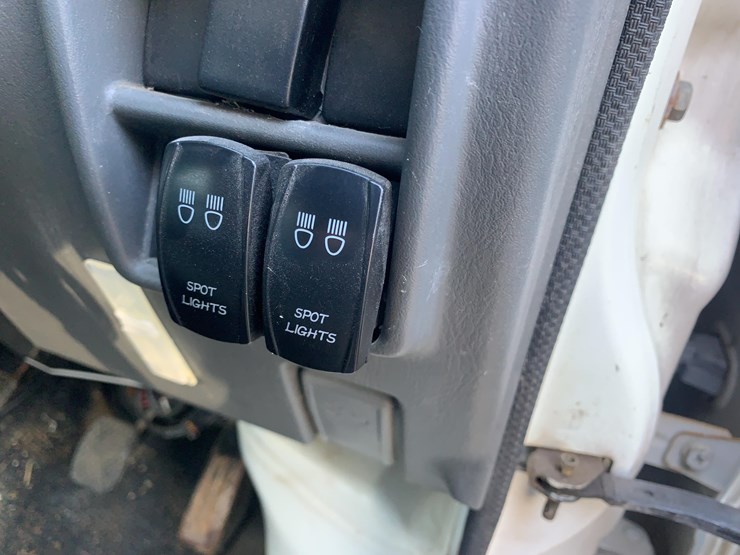 suzuki-multi-purpose-vehicle-image-21