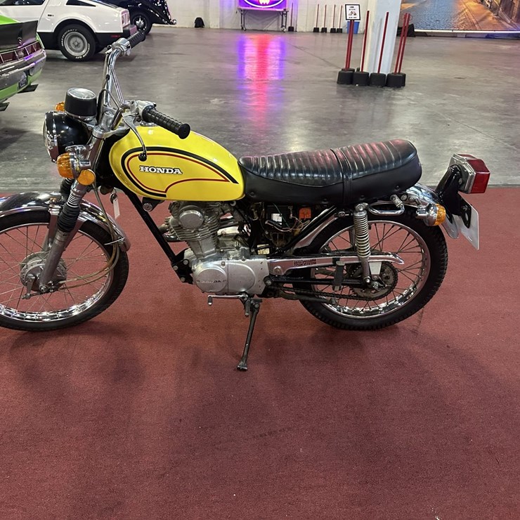 #160 • 1972 HONDA SCRAMBLER CL-100