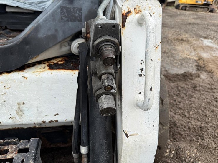 bobcat-s450-image-11