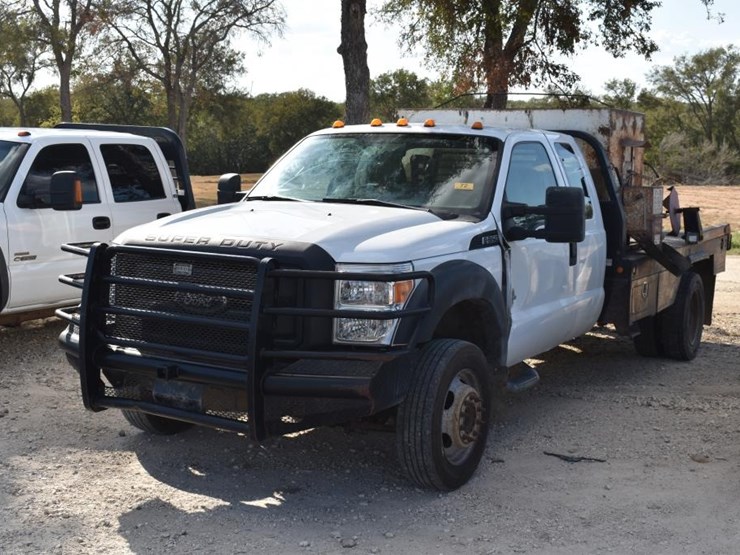 2012-ford-f550-image-1