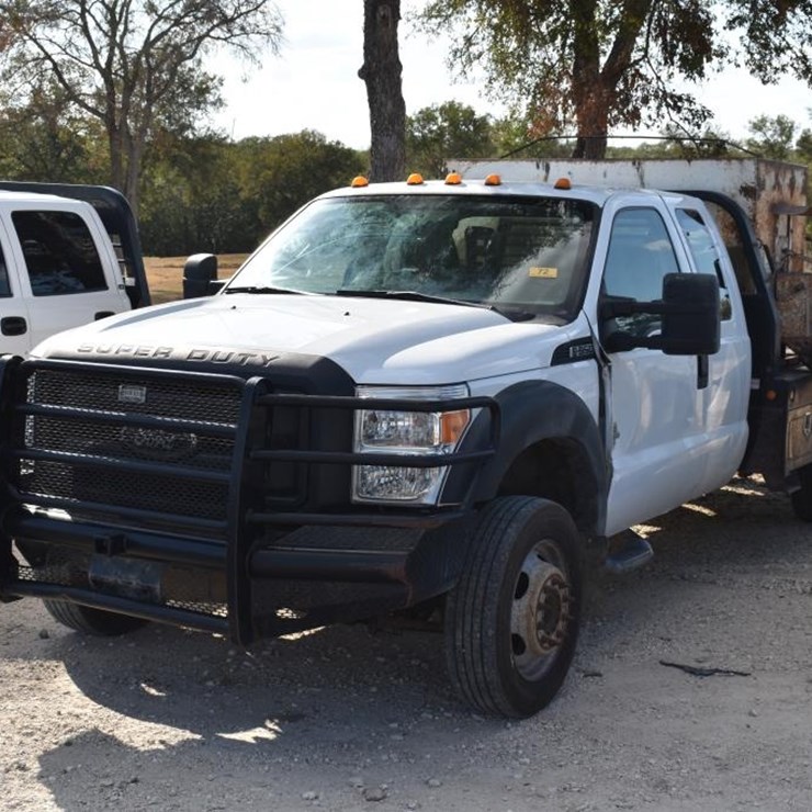 2012 FORD F550