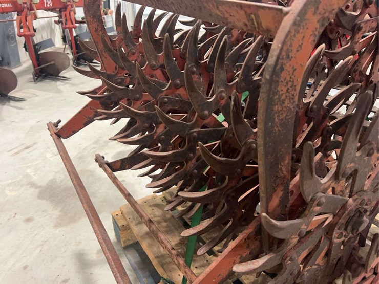 (2)-3’-rotary-hoe-sections-image-4