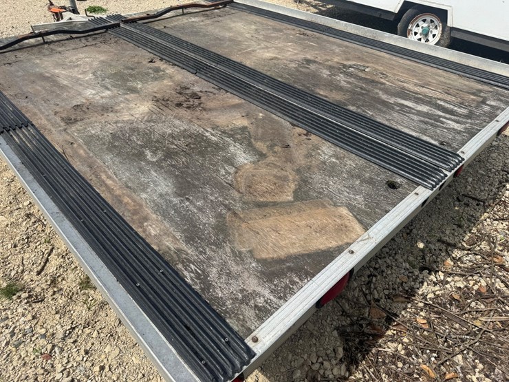 #10515-•-triton-xt-snowmobile-trailer-(located-in-rosendale-wi)-image-6